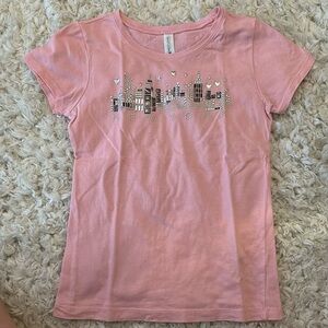 Next Level Apparel Girls “New York” T-Shirt. Size M (7/8)